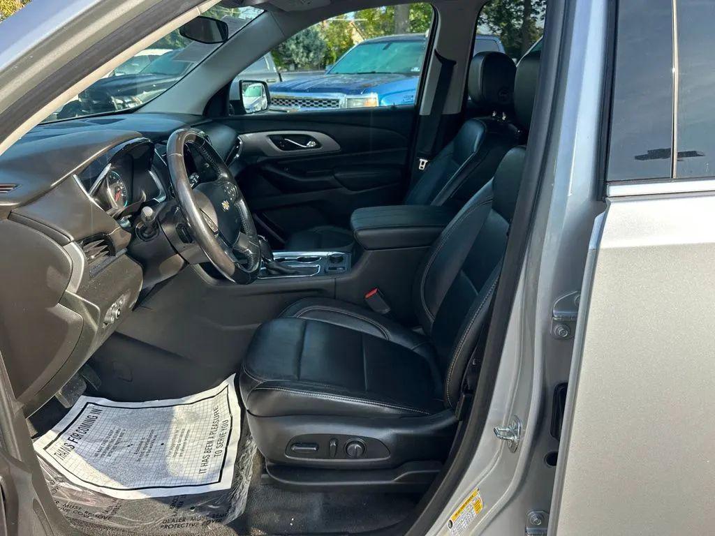 used 2019 Chevrolet Traverse car, priced at $14,992