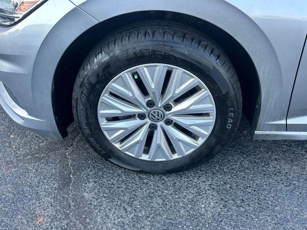 used 2019 Volkswagen Jetta car, priced at $9,683