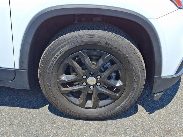 used 2021 Chevrolet Traverse car, priced at $15,489