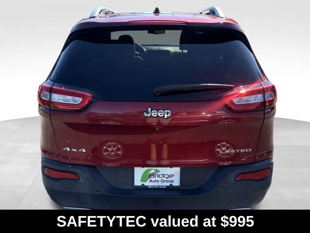used 2015 Jeep Cherokee car, priced at $9,317