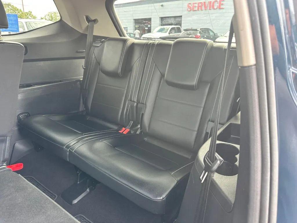 used 2022 Volkswagen Atlas car, priced at $20,995