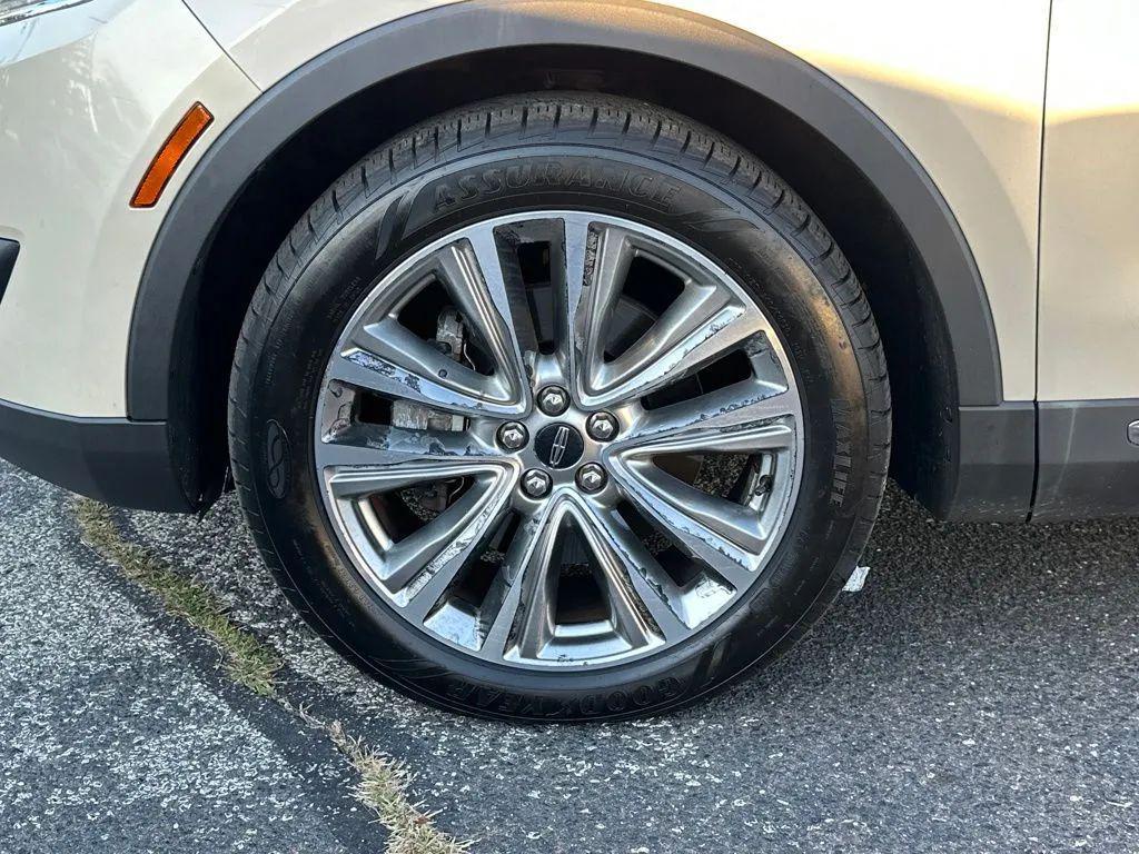 used 2016 Lincoln MKX car, priced at $11,675