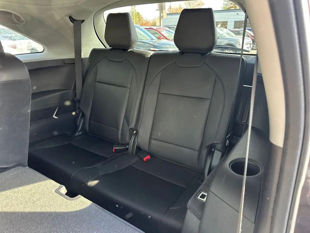 used 2016 Acura MDX car, priced at $14,438