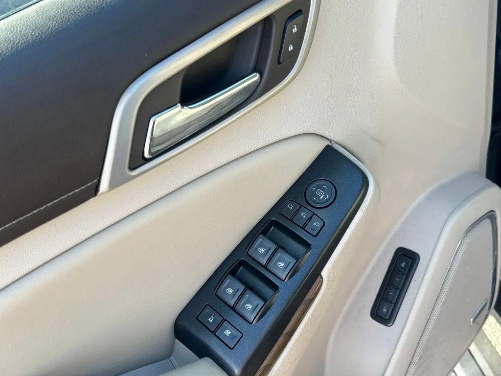 used 2019 GMC Yukon car, priced at $20,579