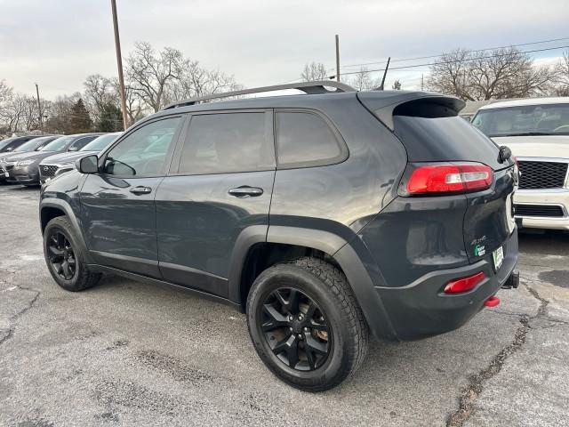 used 2016 Jeep Cherokee car, priced at $11,960