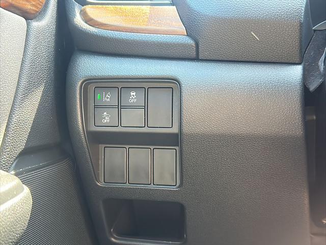 used 2019 Honda CR-V car, priced at $17,904