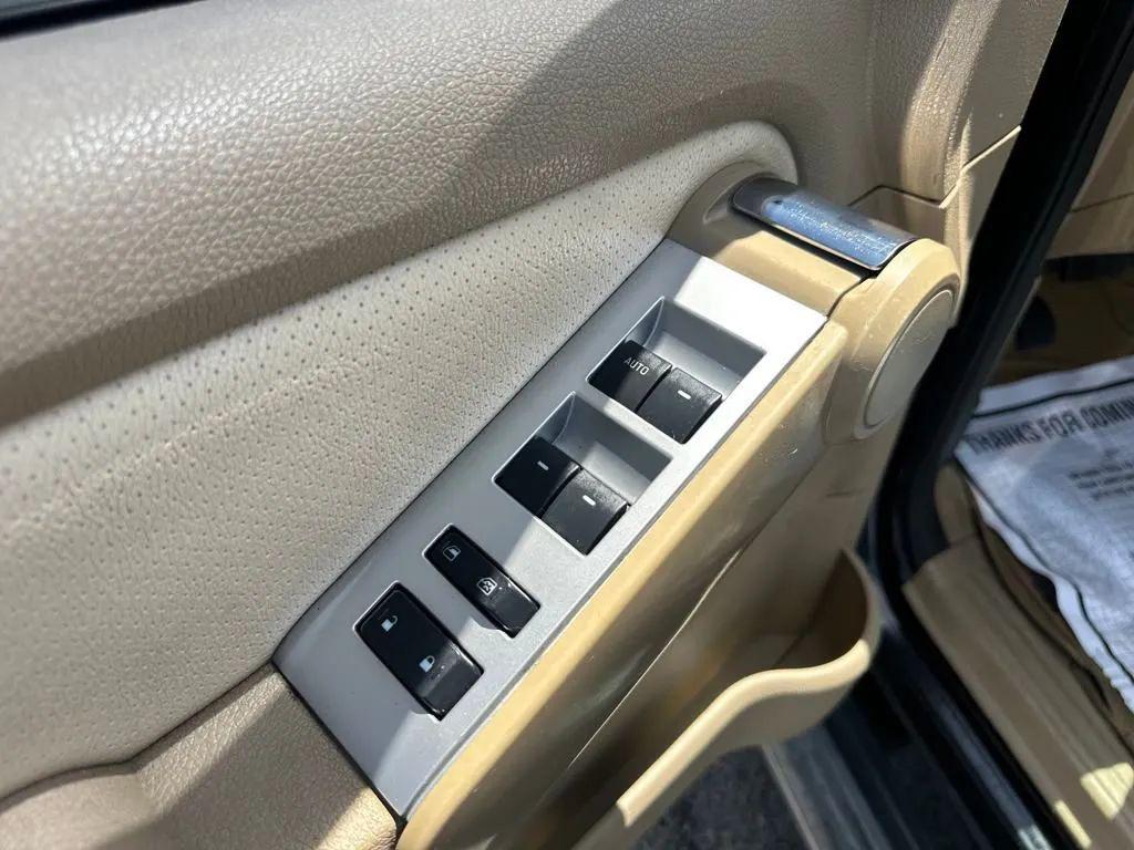 used 2010 Mercury Mountaineer car, priced at $5,870