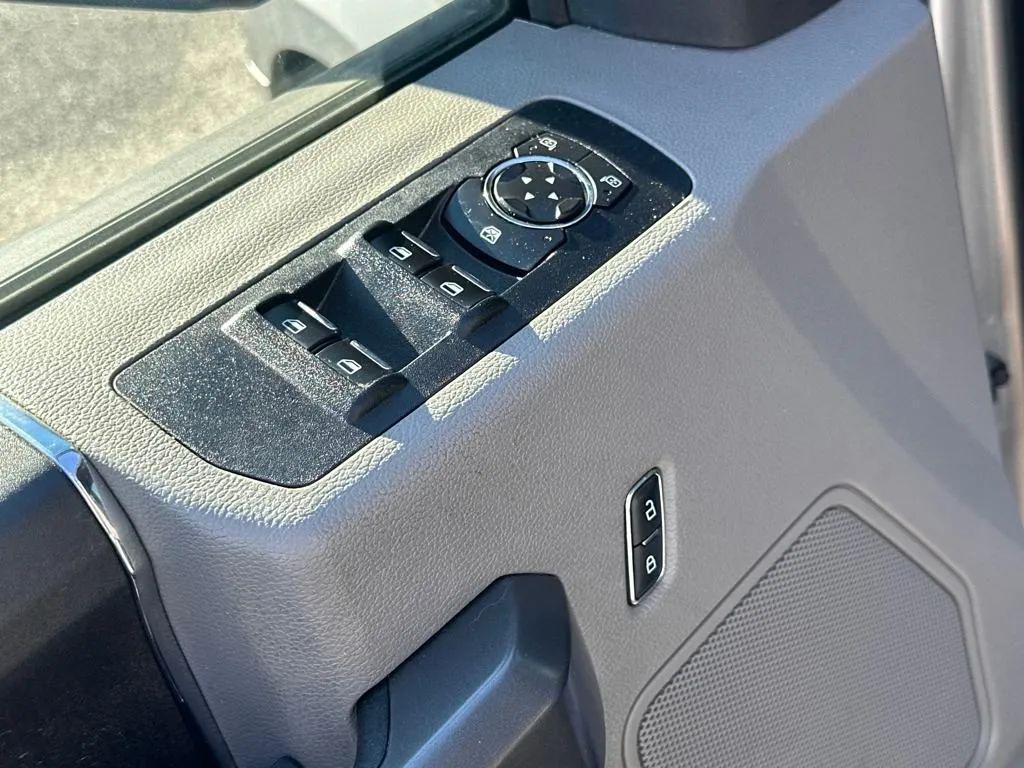 used 2020 Ford F-150 car, priced at $18,560