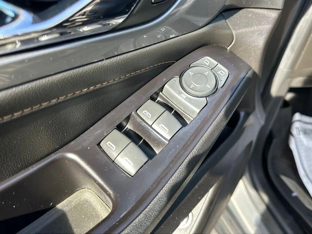 used 2019 Chevrolet Traverse car, priced at $12,442