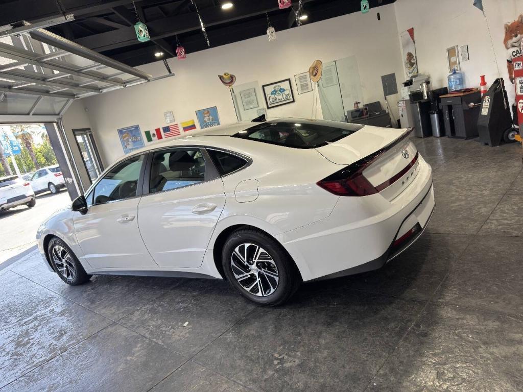 used 2021 Hyundai Sonata Hybrid car, priced at $21,999