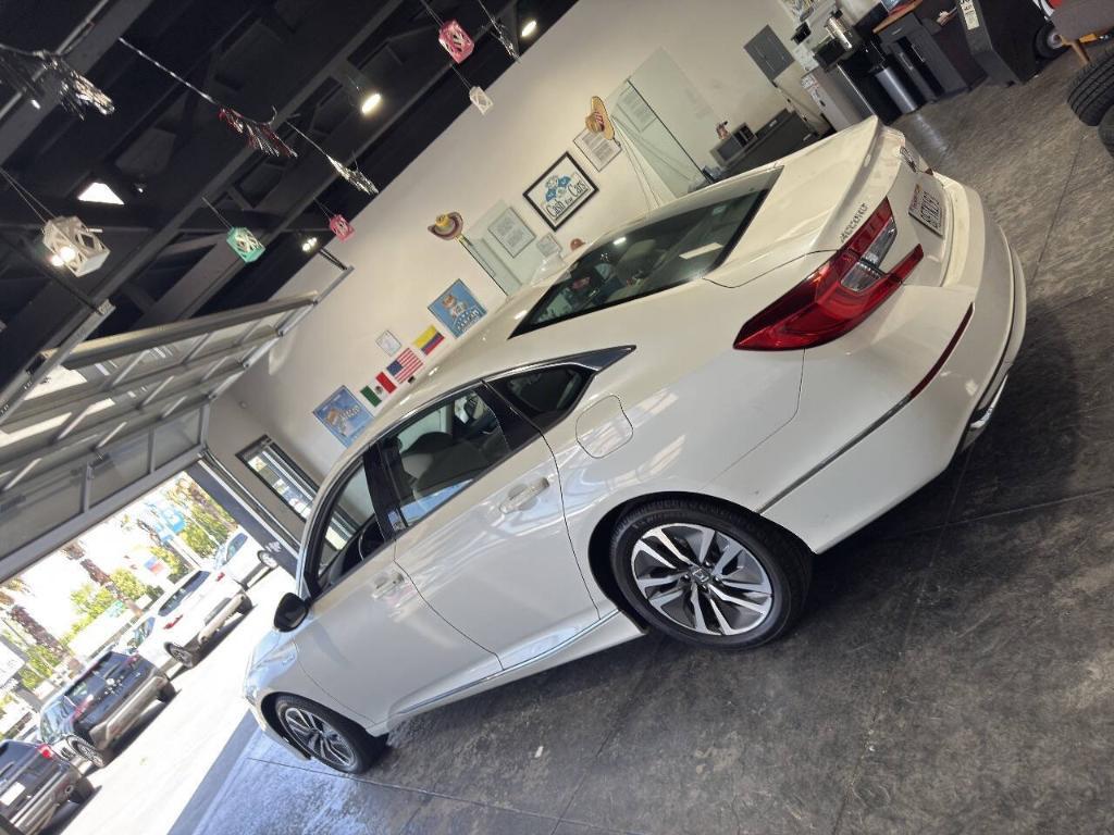 used 2018 Honda Accord Hybrid car, priced at $20,999