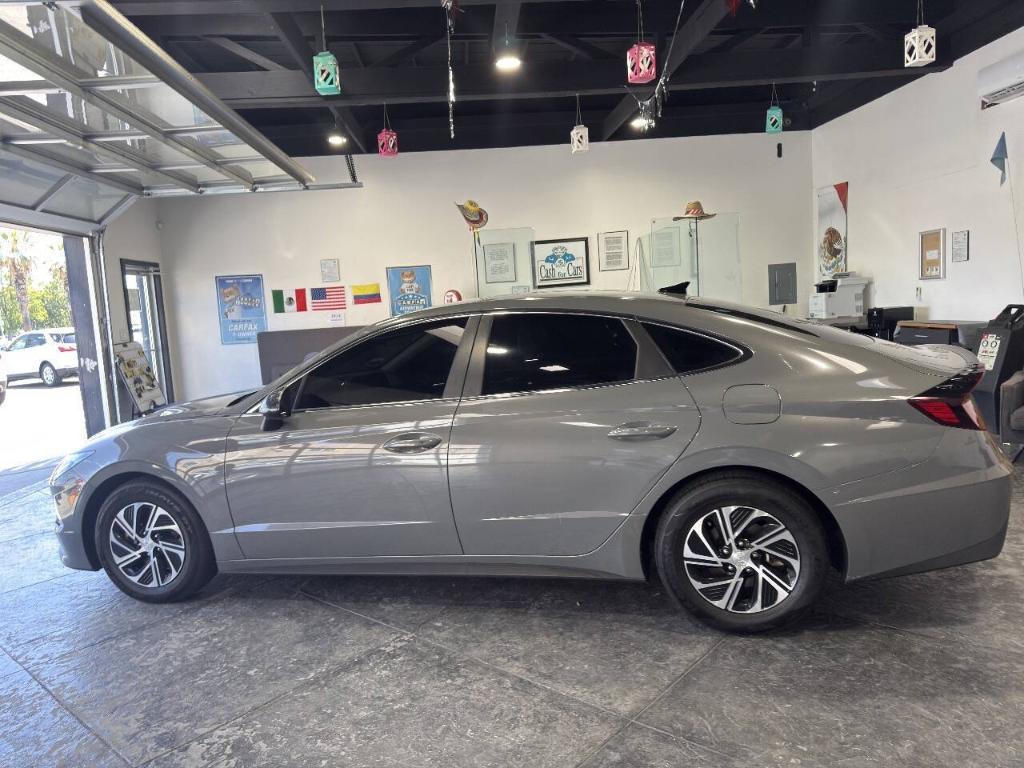 used 2021 Hyundai Sonata Hybrid car, priced at $18,999