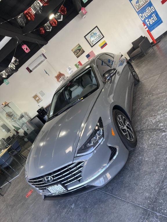 used 2021 Hyundai Sonata Hybrid car, priced at $18,999