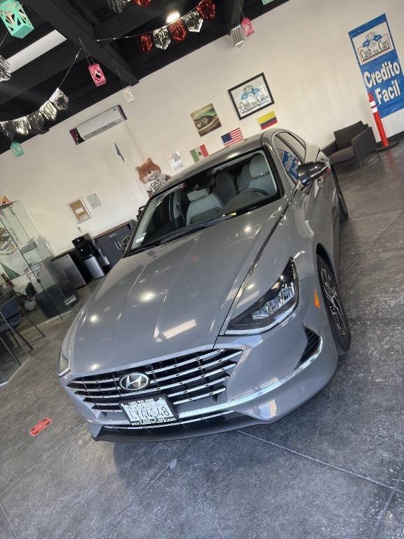 used 2021 Hyundai Sonata Hybrid car, priced at $18,999