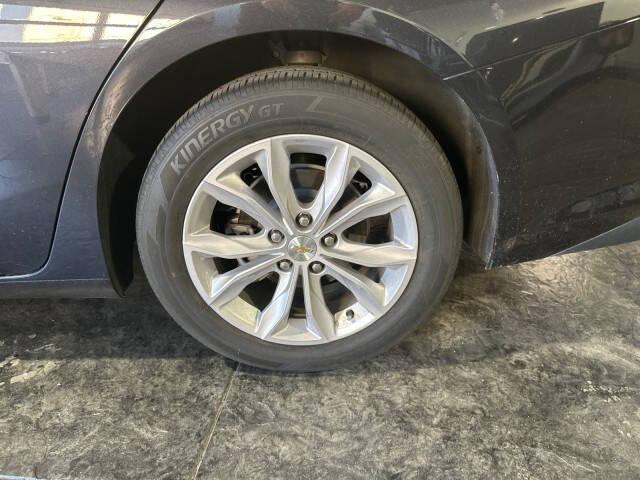 used 2022 Chevrolet Malibu car, priced at $18,995