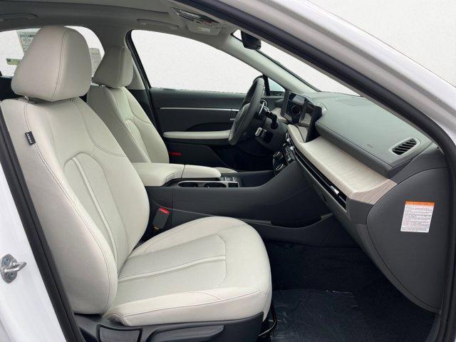 new 2026 Hyundai Sonata Hybrid car, priced at $34,160