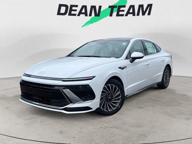 new 2026 Hyundai Sonata Hybrid car, priced at $34,160