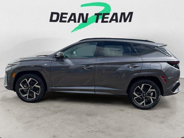 new 2025 Hyundai TUCSON Hybrid car, priced at $39,628