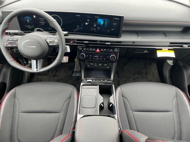 new 2025 Hyundai TUCSON Hybrid car, priced at $39,628