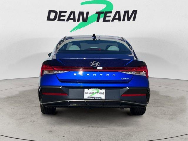 new 2025 Hyundai Elantra car, priced at $27,662
