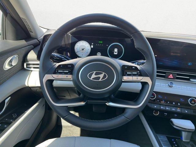 new 2025 Hyundai Elantra car, priced at $27,662