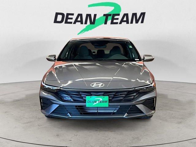 new 2025 Hyundai Elantra car, priced at $23,641