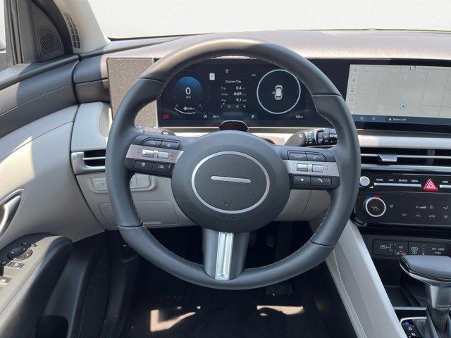 new 2025 Hyundai Tucson car, priced at $35,839