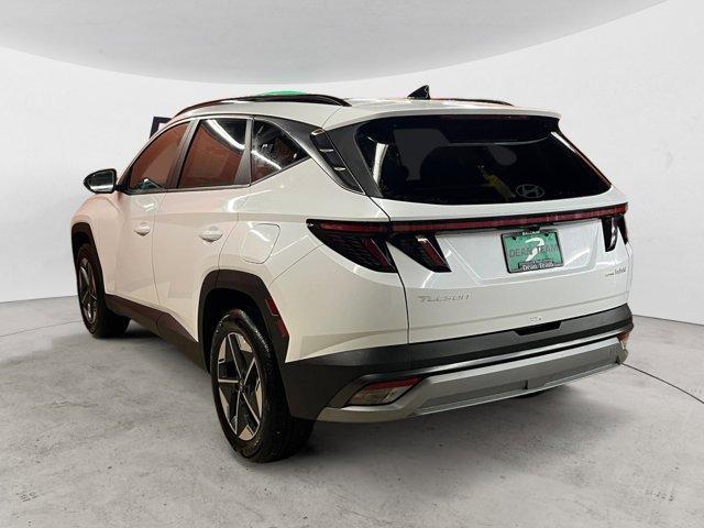 new 2025 Hyundai TUCSON Hybrid car, priced at $39,006