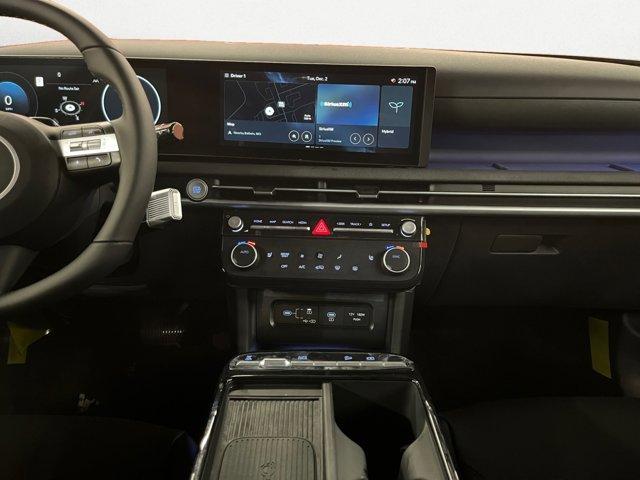 new 2025 Hyundai TUCSON Hybrid car, priced at $39,006