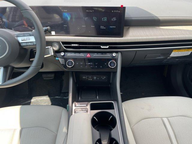 new 2025 Hyundai Sonata Hybrid car, priced at $32,530
