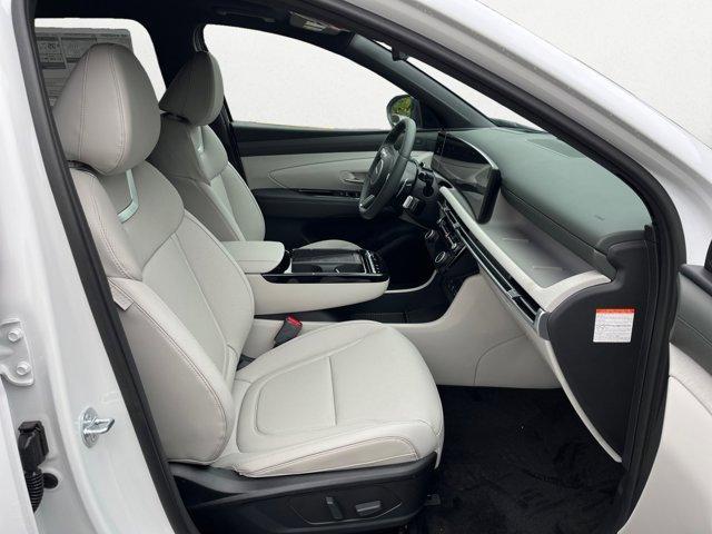 new 2025 Hyundai TUCSON Hybrid car, priced at $43,721