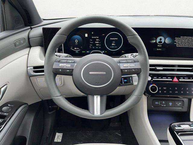 new 2025 Hyundai TUCSON Hybrid car, priced at $43,721