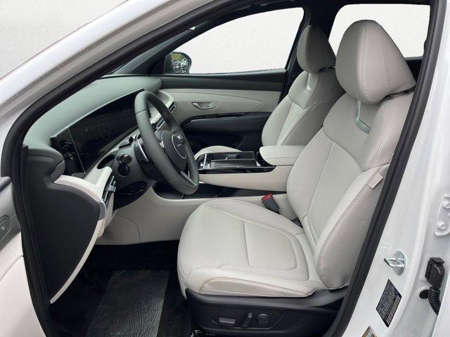 new 2025 Hyundai TUCSON Hybrid car, priced at $43,721