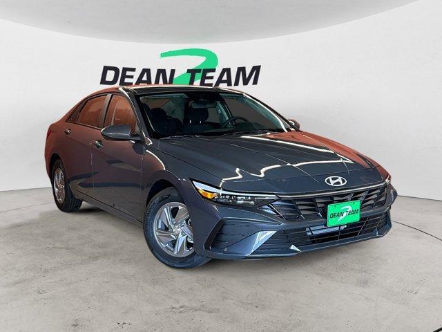 new 2025 Hyundai Elantra car, priced at $23,626