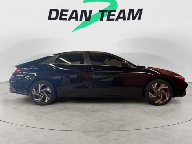 new 2025 Hyundai ELANTRA HEV car, priced at $31,105