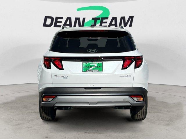 new 2025 Hyundai TUCSON Hybrid car, priced at $35,226