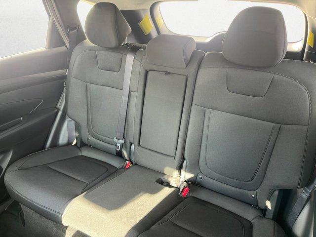new 2025 Hyundai TUCSON Hybrid car, priced at $35,226