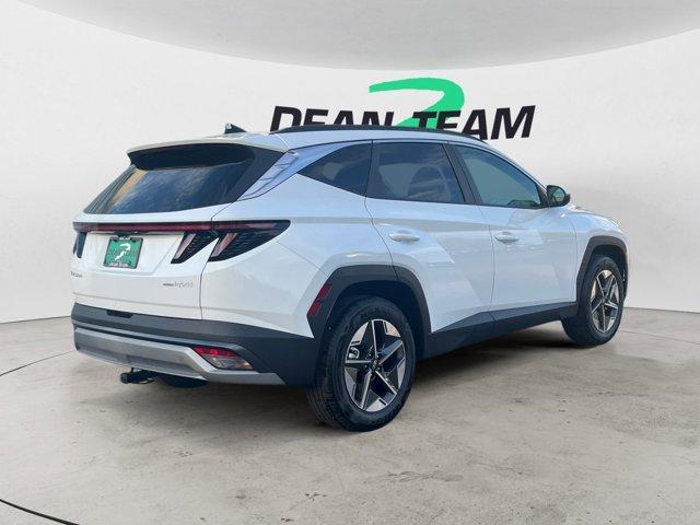 new 2025 Hyundai TUCSON Hybrid car, priced at $38,376