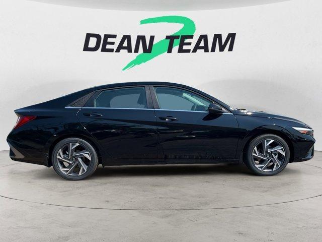 new 2025 Hyundai ELANTRA HEV car, priced at $31,216