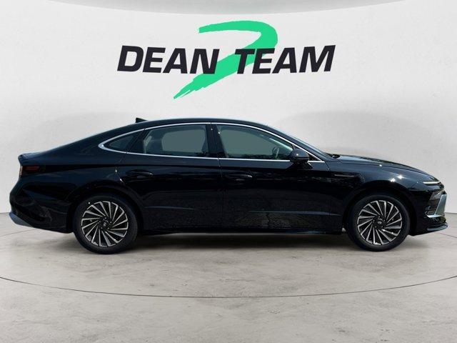 new 2024 Hyundai Sonata Hybrid car, priced at $29,934