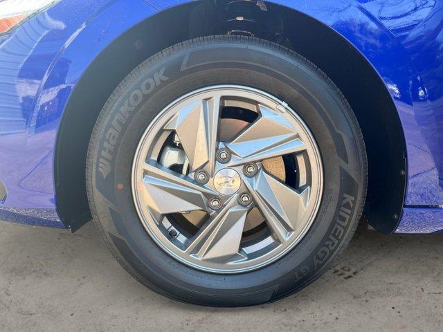 new 2025 Hyundai Elantra car, priced at $23,676