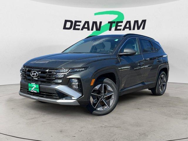 new 2025 Hyundai TUCSON Hybrid car, priced at $37,726