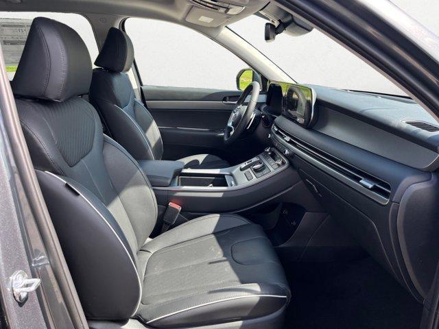 new 2025 Hyundai Palisade car, priced at $46,097