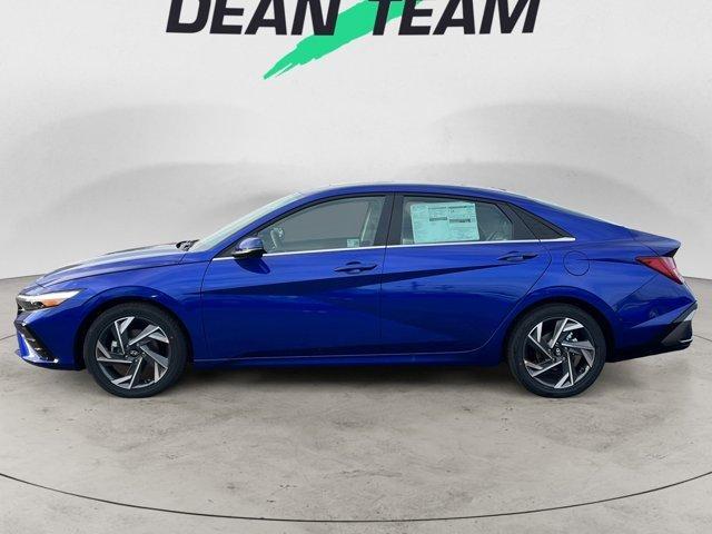 new 2025 Hyundai Elantra car, priced at $27,640