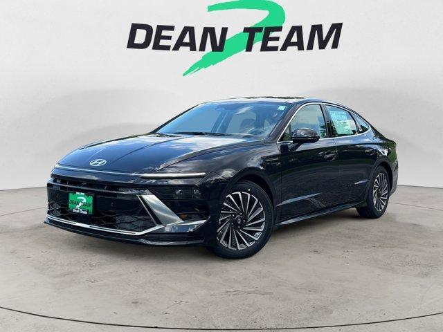 new 2025 Hyundai Sonata Hybrid car, priced at $38,622