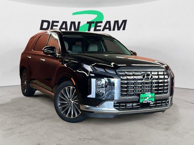 new 2025 Hyundai Palisade car, priced at $54,112