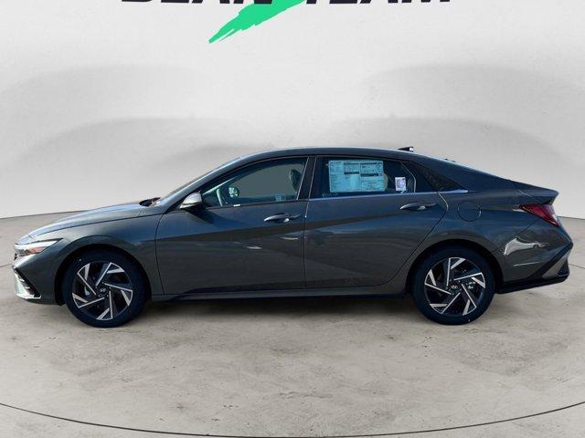 new 2025 Hyundai Elantra car, priced at $26,698
