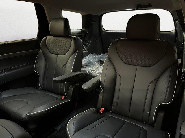 new 2025 Hyundai Palisade car, priced at $46,097
