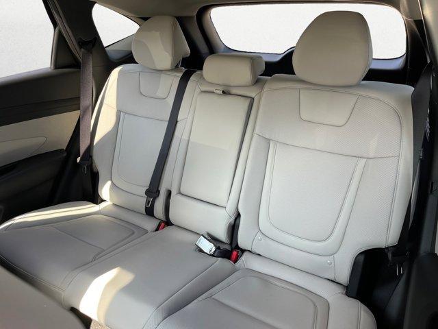 new 2025 Hyundai TUCSON Hybrid car, priced at $37,968