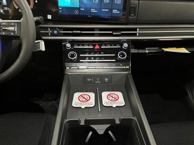 new 2025 Hyundai Santa Fe car, priced at $37,106